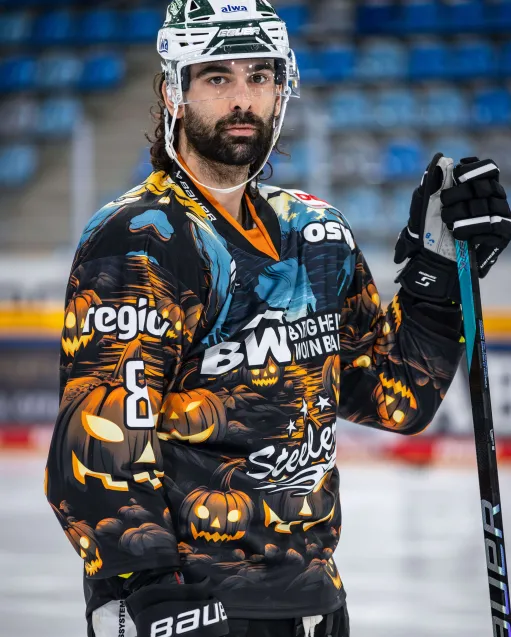 Trikotversteigerung der Halloween-Trikots