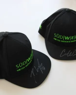 <strong>Aktuelle Gebote - Versteigerung Interview-Caps</strong>