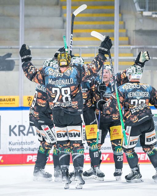 Wahnsinn zu Halloween – Steelers gewinnen nach 1:5 mit 7:5 gegen Dresden